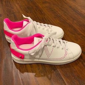Valentino backbeat leather sneakers